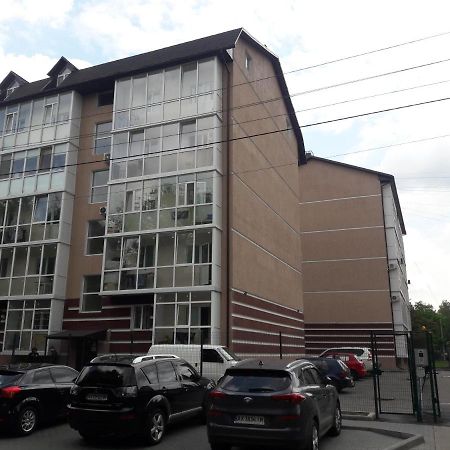 Apartments Near Metalist Stadium خاركيف المظهر الخارجي الصورة